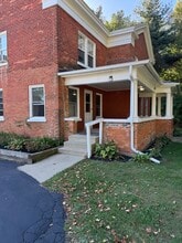 2 Arbor St, Unit 2 Arbor st #2 in Battle Creek, MI - Building Photo - Building Photo