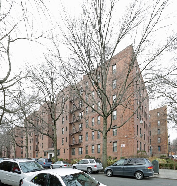 College Gardens Co-op in Bronx, NY - Building Photo