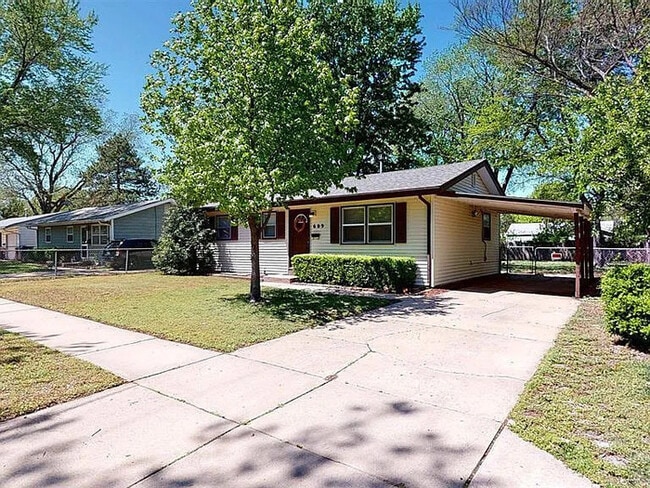 609 Chase St in Wichita, KS - Building Photo - Building Photo