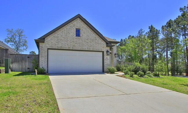 property at 320 Rise Ln