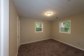 6213 E 24th St in Indianapolis, IN - Building Photo - Building Photo