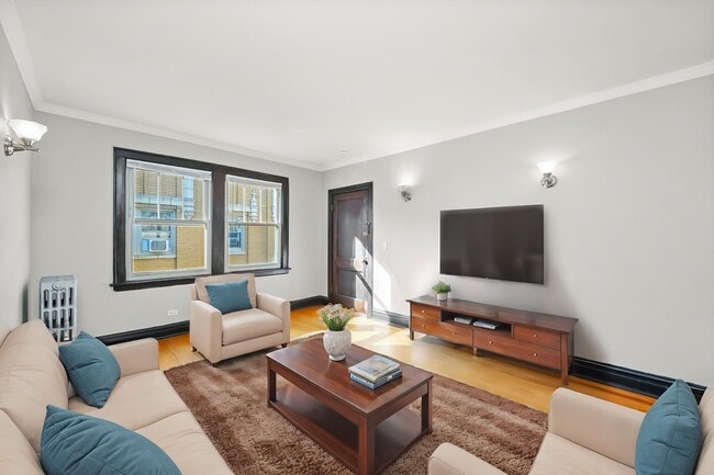 property at 1925b Grove Ave