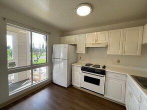 94-640-640 Lumiaina St in Waipahu, HI - Building Photo - Building Photo