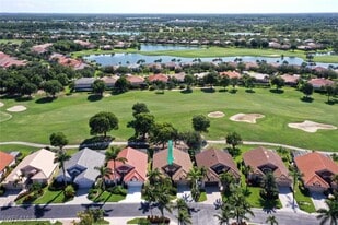8449 Indian Wells Way in Naples, FL - Building Photo