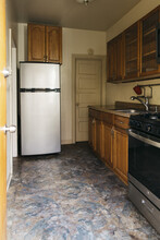 1021 S 54th St in Philadelphia, PA - Building Photo - Building Photo