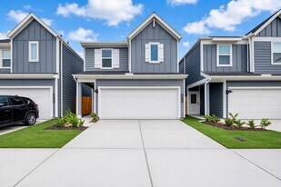 28246 Meadowlark Sky Dr in Fulshear, TX - Building Photo