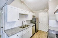 2930 Ellington St photo'