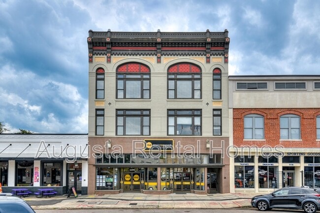 property at 1106 Broad St