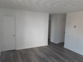 8851 Plymouth St in Norfolk, VA - Building Photo - Building Photo