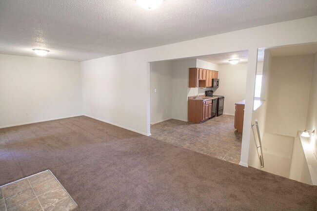 210 Wheaton Ct in Columbia, MO - Building Photo - Building Photo