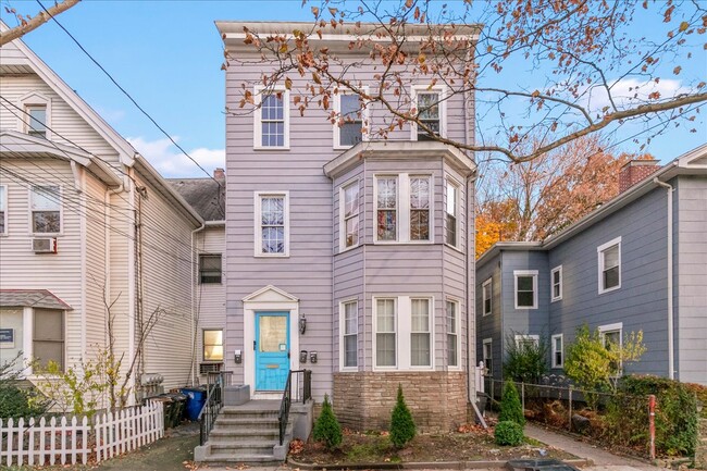 815 State St, Unit 3