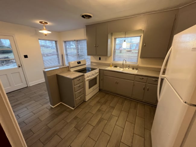 4723 Buffat Mill Rd in Knoxville, TN - Building Photo - Building Photo