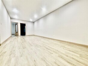 7917 5th Ave in Brooklyn, NY - Building Photo - Building Photo