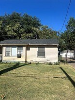 3203 Bertrand Ave in Dallas, TX - Building Photo