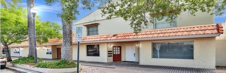 313 N Krome Ave, Unit B in Homestead, FL - Foto de edificio