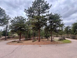 11085 Thomas Rd in Colorado Springs, CO - Building Photo - Building Photo