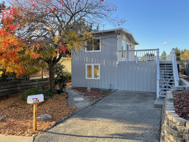 property at 117 Christel Oaks Dr