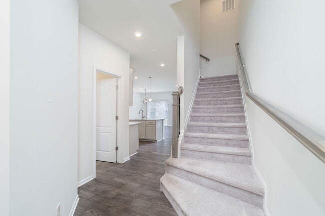 22521 Woodbridge Ln in Novi, MI - Building Photo - Building Photo