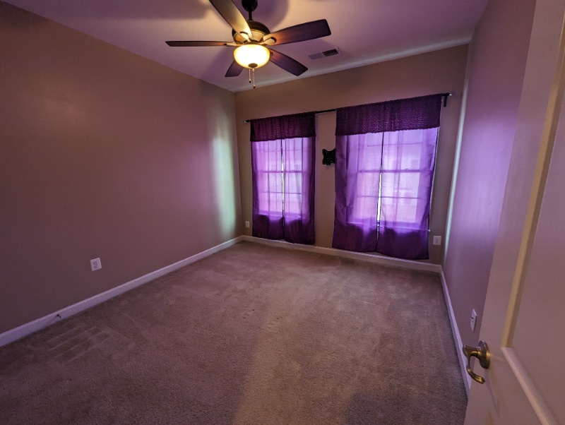 42632 Offenham Terrace in Chantilly, VA - Building Photo