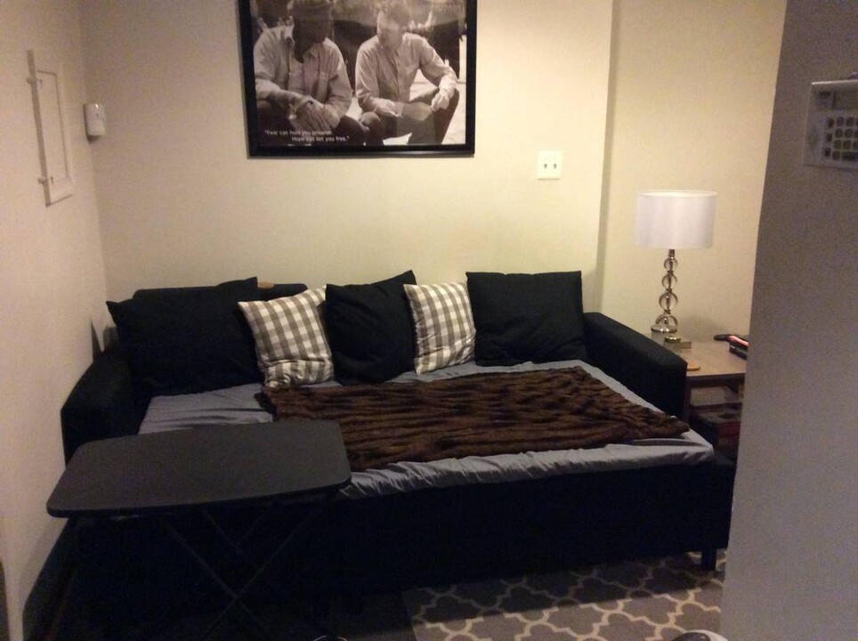 1032 D St NE in Washington, DC - Building Photo