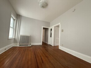 526 Hamilton St in Albany, NY - Building Photo - Building Photo