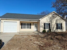 3840 Goforth Dr in Hope Mills, NC - Building Photo