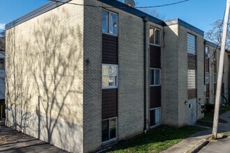 Catalpa Manor in Dayton, OH - Foto de edificio - Building Photo