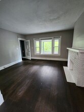 2623 Hampshire Rd in Cleveland, OH - Building Photo - Building Photo