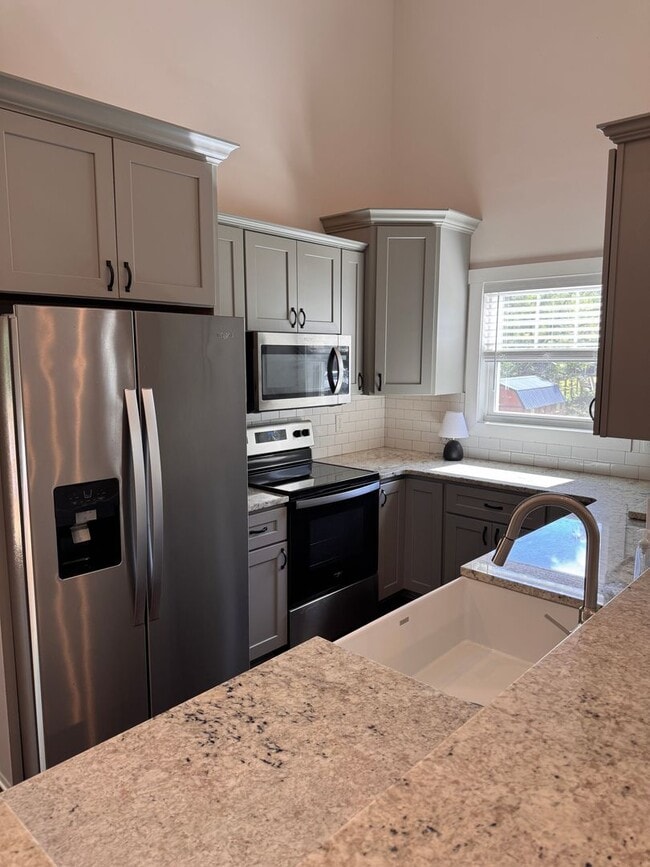 6689 Cottontown Rd in Forest, VA - Building Photo - Building Photo