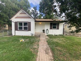 1330 E 7th St in Loveland, CO - Building Photo