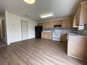 3128 Jerri Ln in Springdale, AR - Foto de edificio - Building Photo