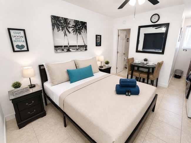338 Van Buren St, Unit SI FL1-ID1520228P