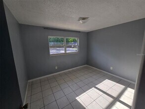 401 Hibiscus Ave in Bunnell, FL - Building Photo - Building Photo