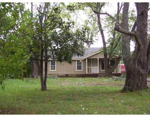 property at 581 S Ray Ave