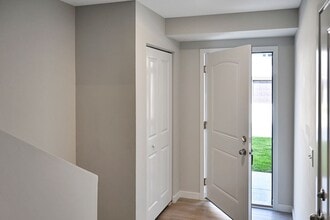 4062 E 55th St in Davenport, IA - Building Photo - Building Photo