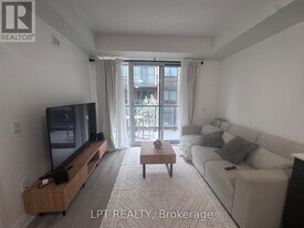 85 Attmar Dr in Brampton, ON - Building Photo