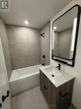 1050 Eastern Ave in Toronto, ON - Building Photo - Building Photo