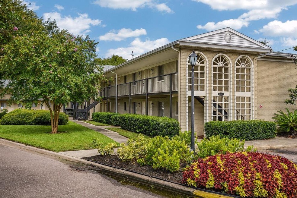 Novo Kendall Town Apartments Jacksonville, FL Apartments For Rent