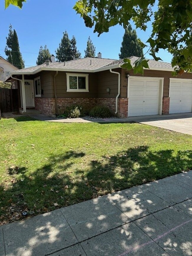 property at 496-498 Westlake Dr