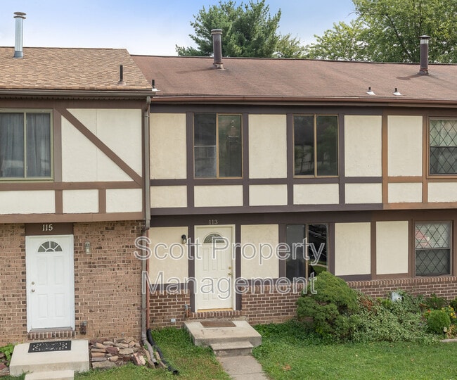 113 Bourbon Ct in Parkville, MD - Building Photo - Building Photo