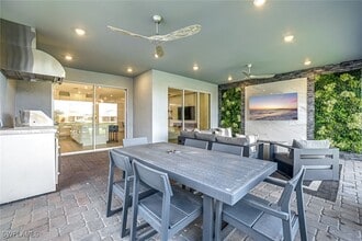 15653 Triesta Ln in Naples, FL - Building Photo - Building Photo