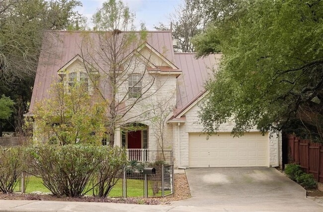 property at 823 E 38th St