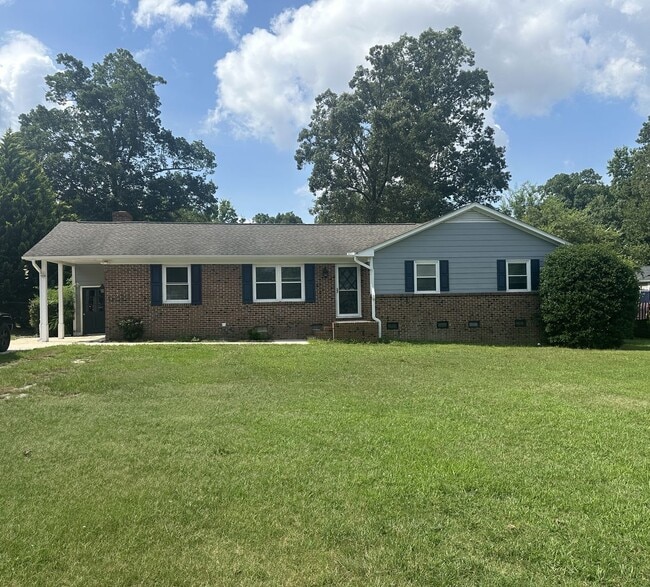 property at 4000 Haithcock Rd