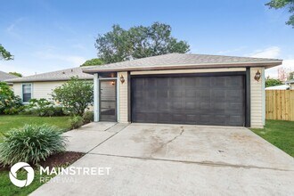 1383 Illinois St NW in Palm Bay, FL - Building Photo - Building Photo
