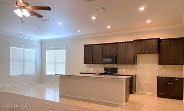 8807 Saratoga Ave in Lubbock, TX - Building Photo - Building Photo