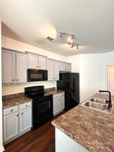7618 Galvin St in Charlotte, NC - Building Photo - Building Photo