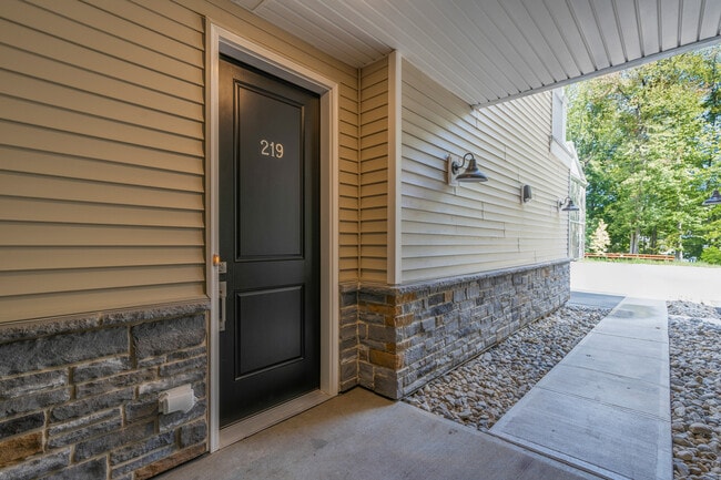 219 Myrtle Rd in Warren, NJ - Building Photo - Building Photo