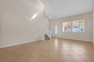 101 Johnson Ln in Martinez, CA - Building Photo - Building Photo