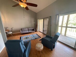 204 Lakeview Terrace in Montgomery, TX - Building Photo - Building Photo