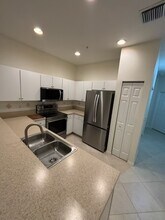 110 Lighthouse Cir in Jupiter, FL - Building Photo - Building Photo